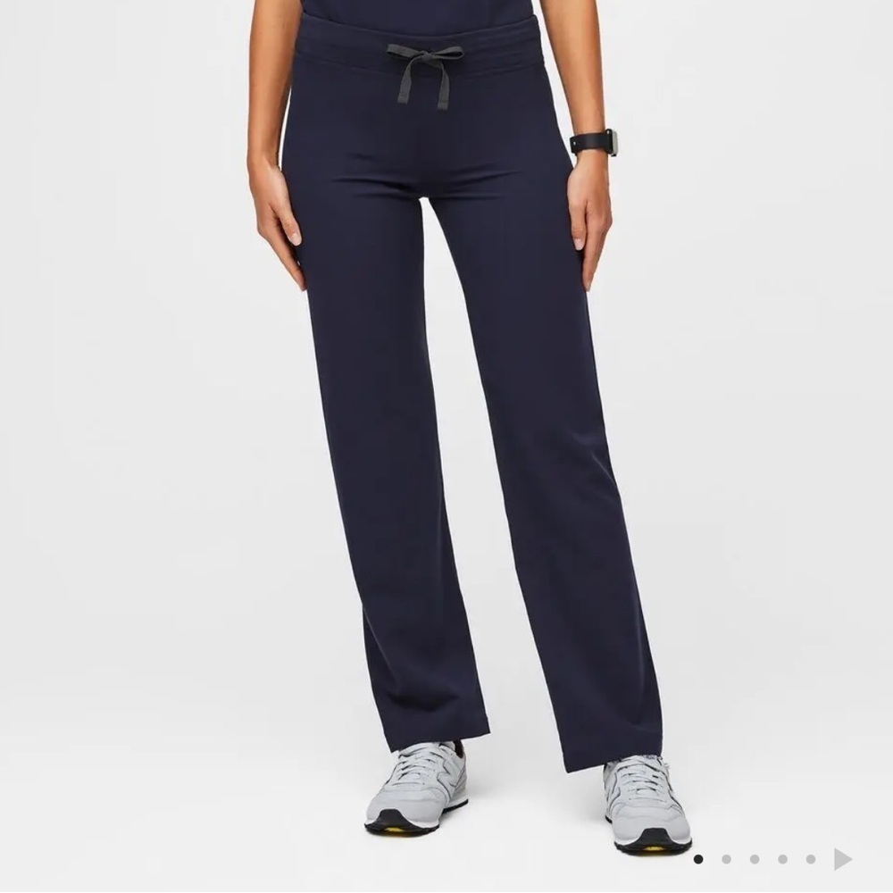 Figs Navy Blue Livingston Basic Scrub Pants Style# T21003T XXL/T Long Inseam